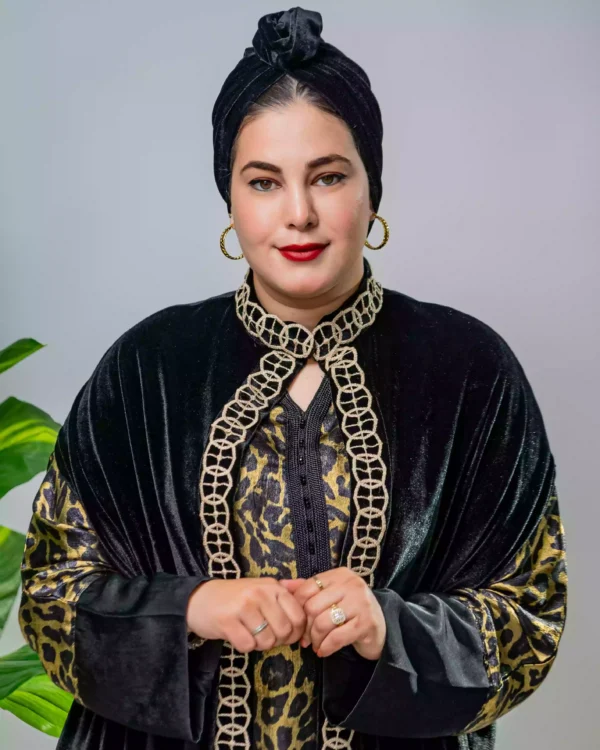 كاب موبرة بالذهبي فاخر للحضور راقي ولمسة فخمة للمناسبات