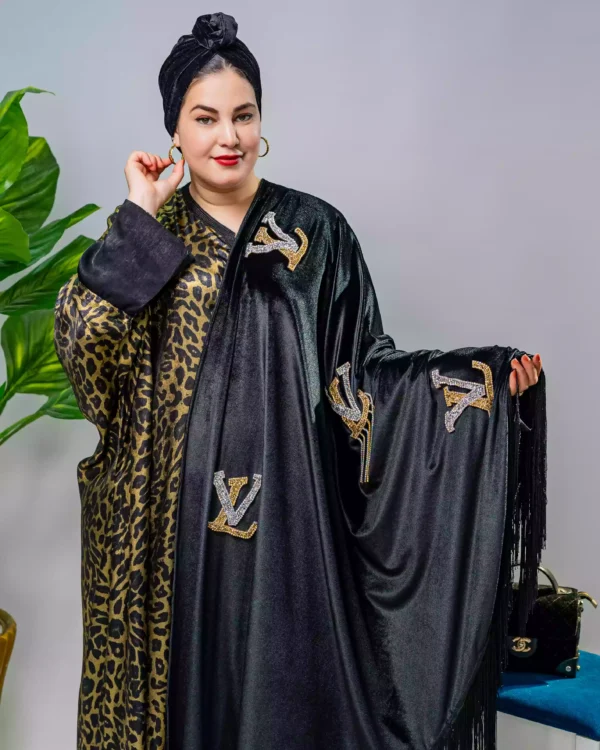⁦كاب موبرة فاخر حضور راقي ولمسة فخمة للمناسبات⁩ - الصورة ⁦4⁩