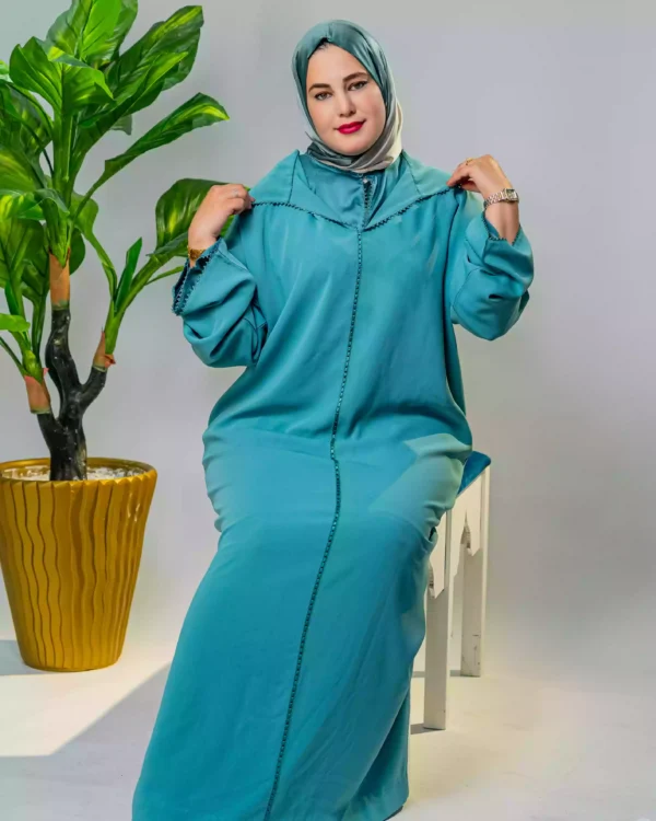 ⁦"جلابة قطعتين بخدمة الراندة أصالة مغربية بحضور عصري"⁩ - الصورة ⁦8⁩