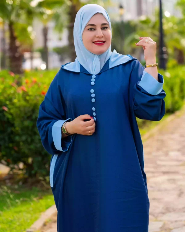 ⁦جلابة دجين بلمسة تقليدية وعصرية⁩ - الصورة ⁦6⁩