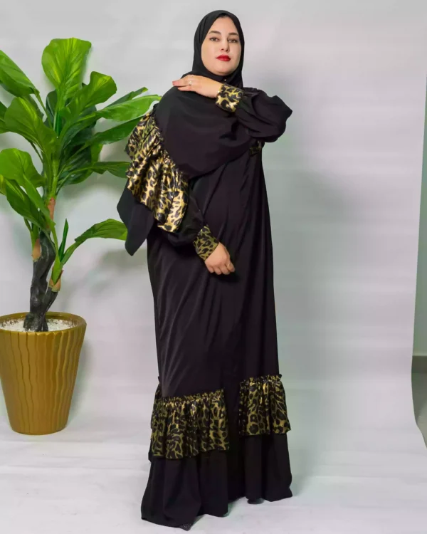 ⁦"عباية مغربية كريب بتايكر أناقة الأصالة بلمسة عصرية"⁩ - الصورة ⁦7⁩