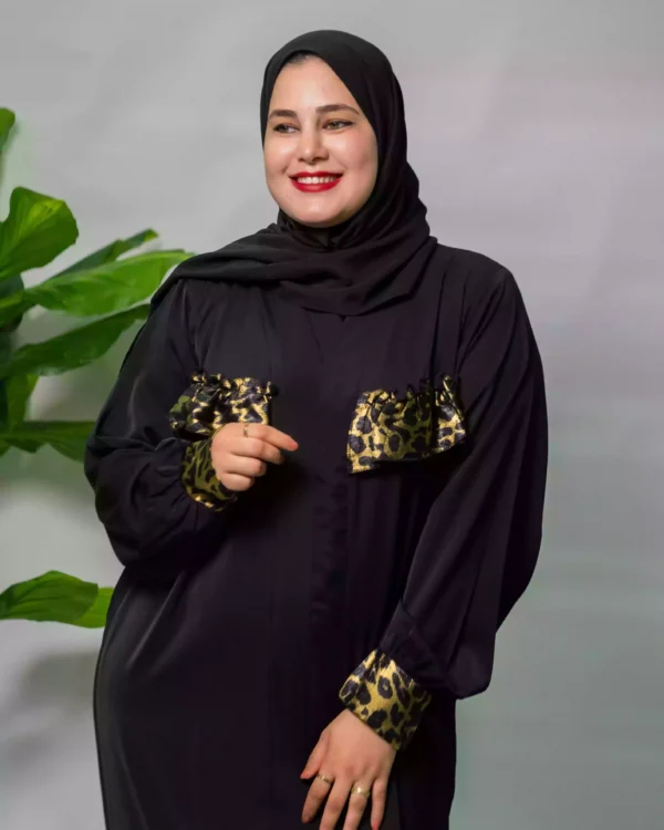 ⁦"عباية مغربية كريب بتايكر أناقة الأصالة بلمسة عصرية"⁩ - الصورة ⁦4⁩
